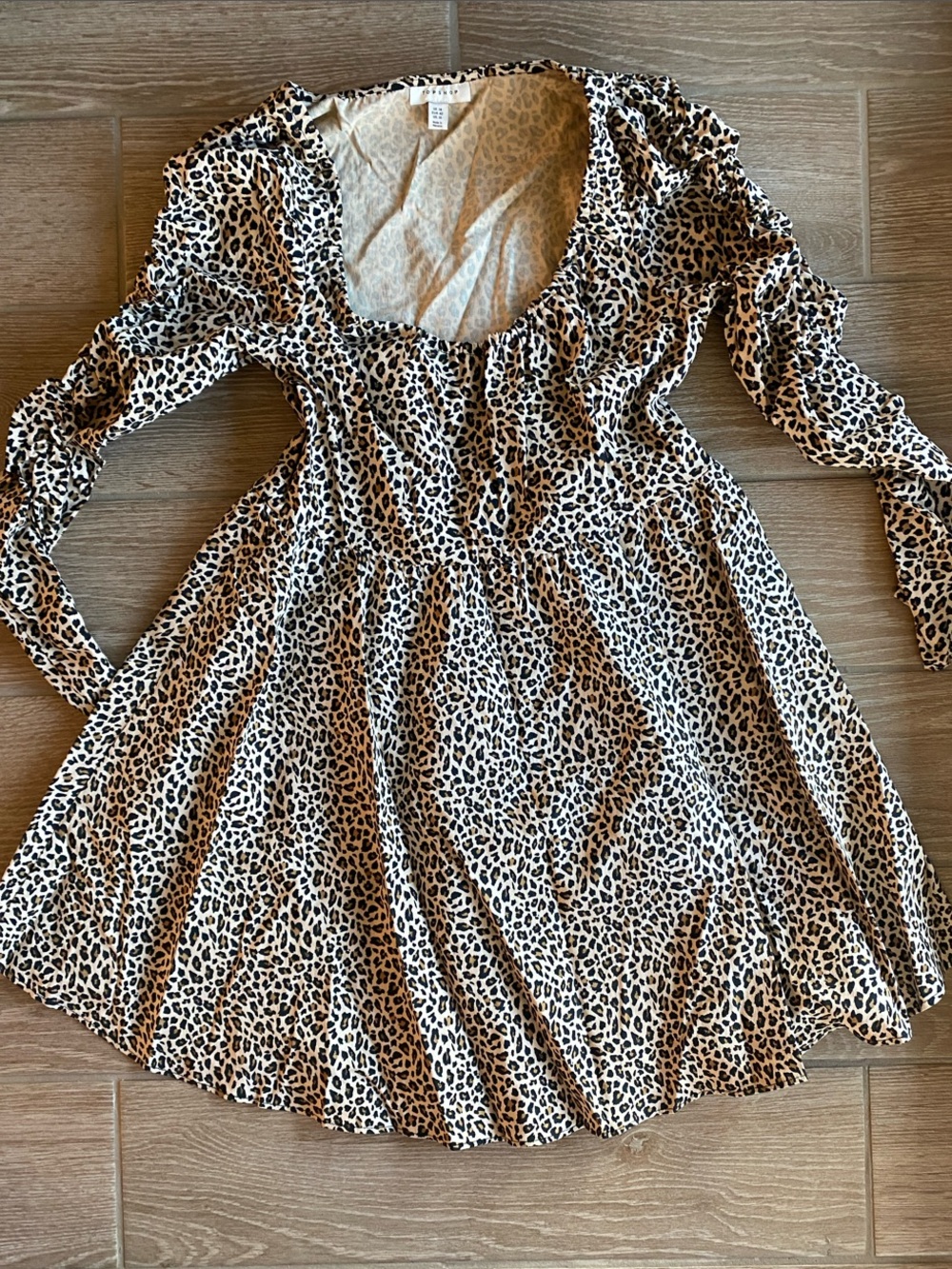 Topshop Girls Leopard-Print Long Sleeve Dress in Tan & Black